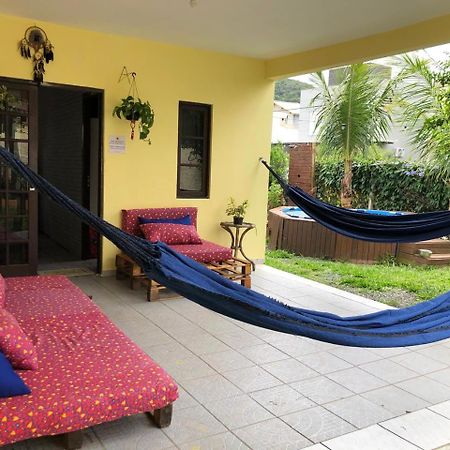 Casa Vibra Luz Guest House Familiar Florianópolis المظهر الخارجي الصورة